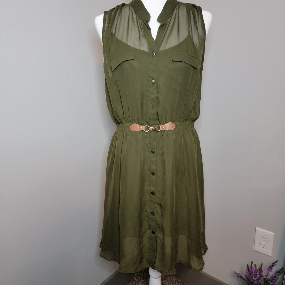 Green Sleeveless dress with faux belt size 1x / XL